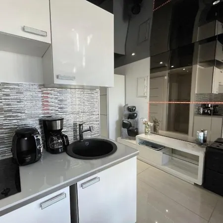 Anita- Heliopolis F 76 - Chic - 2 Personnes Apartment Agde